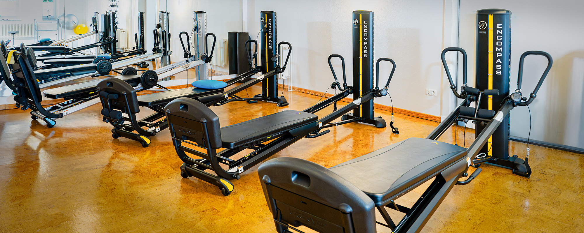 Physionell – Praxis für Physiotherapie Der Empfangstresen der Physiotherapie Neelsen